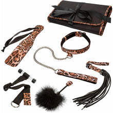 Cargar imagen en el visor de la galería, Unleashed Kit de BDSM Aventura